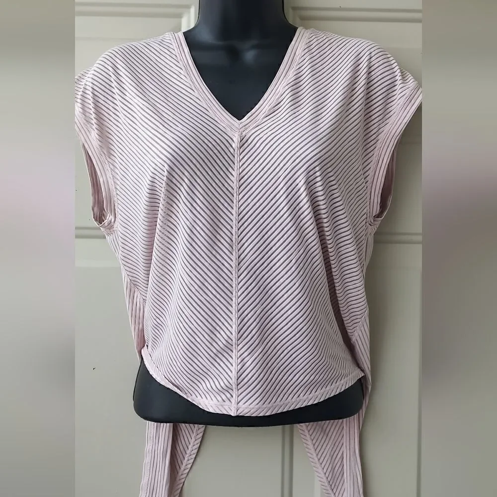 Lululemon Women's Sheer Striped Top Size 4